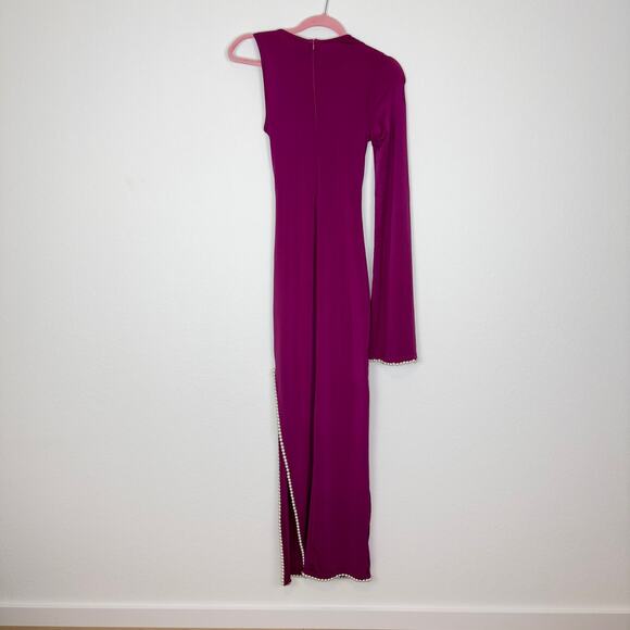 NEW Khanums x REVOLVE Khriya Pearl Trim Maxi Dress in Cranberry Size XS - Picture 3 of 9